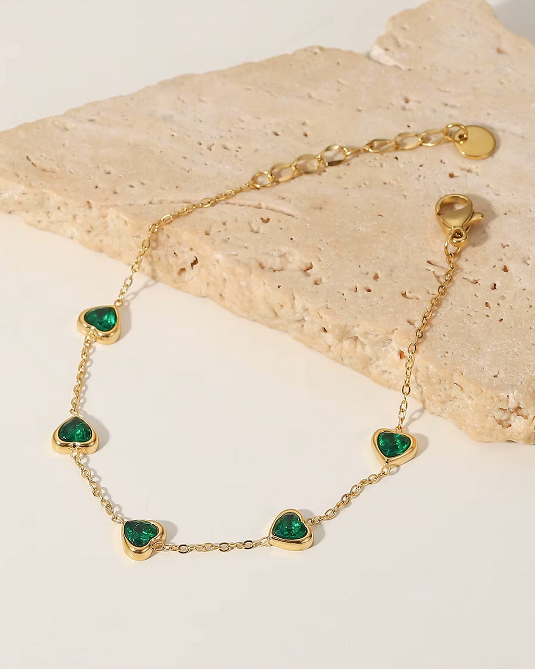 Pulsera Esmeralda con baño de oro 18K